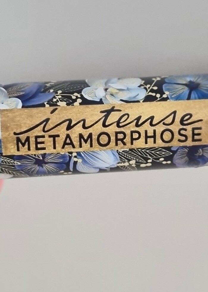 YOĞUN HACIM VEREN UZATICI MASKARA - Görsel 4