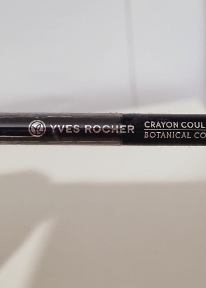 YVES ROCHER IŞILTILI KALEM FAR - Görsel 4