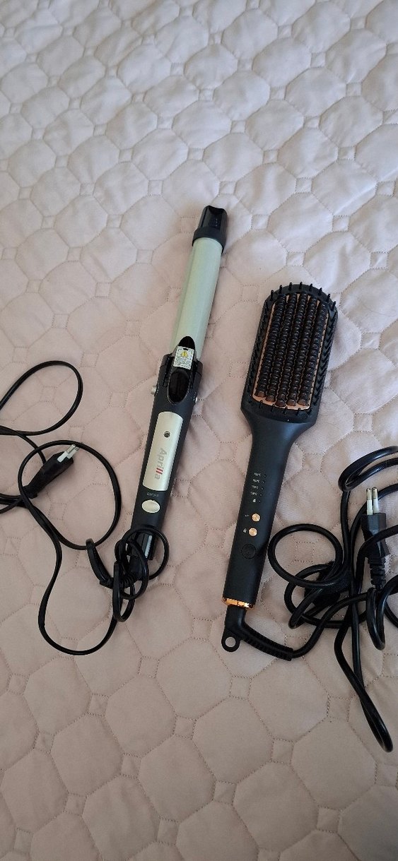 Siyah Saç Düzleştirici ve Bukle Maşası - Görsel 3