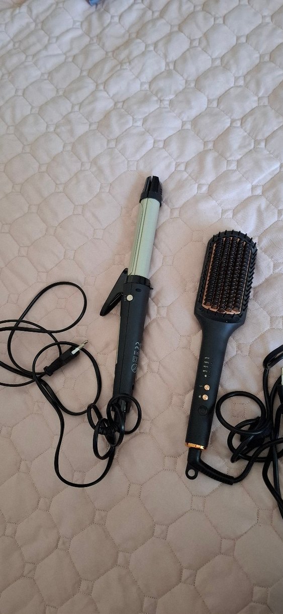 Siyah Saç Düzleştirici ve Bukle Maşası - Görsel 2