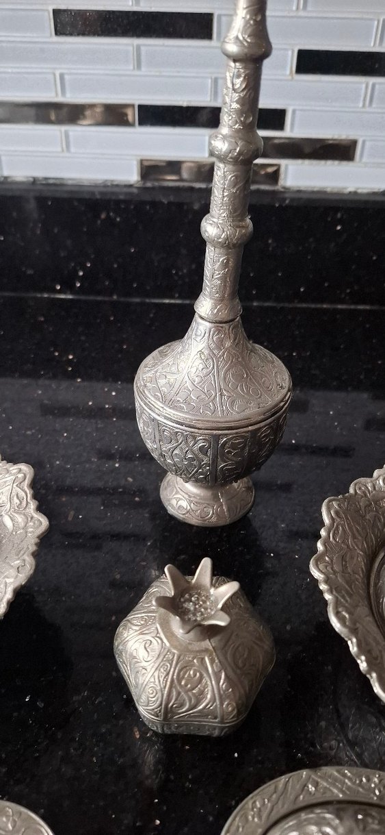 Etnik Desenli Gri Beyaz Sofra Takımı - Görsel 2