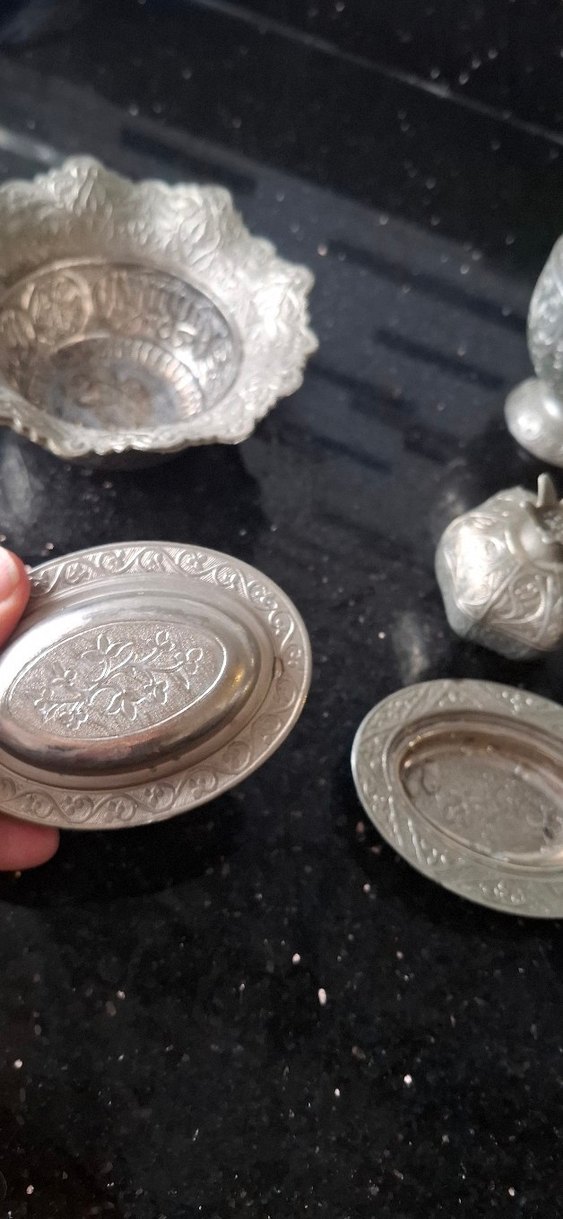 Etnik Desenli Gri Beyaz Sofra Takımı - Görsel 4