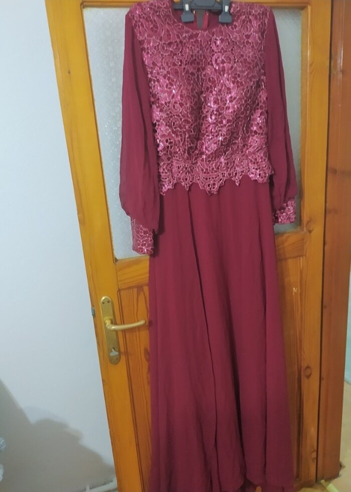 Kırmızı abiye  - Görsel 3