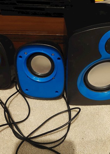 Mavi Renkli Müzik Sistemi Hoparlörleri