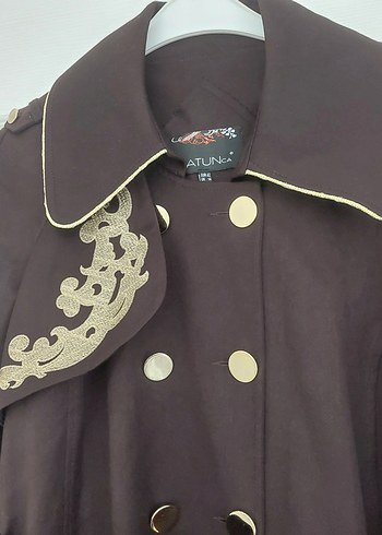 Kahverengi Nakışlı Uzun Kadın Kaban - Görsel 2