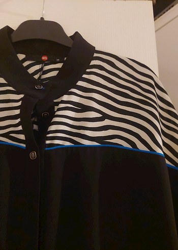 Drapeli Siyah Uzun Kollu Ceket - Görsel 2