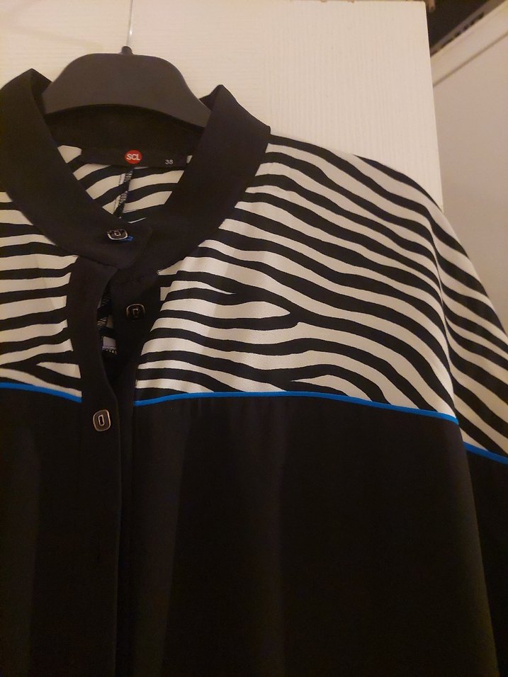 Drapeli Siyah Uzun Kollu Ceket - Görsel 2