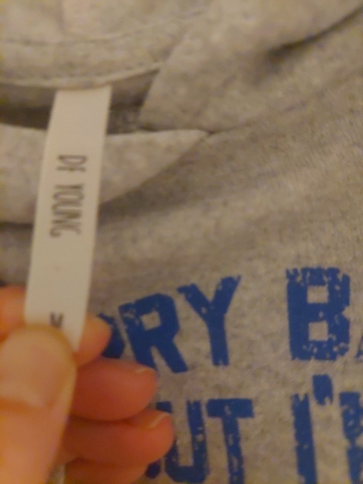 Gri Baskılı Zincir Detaylı Kadın Sweatshirt - Görsel 2