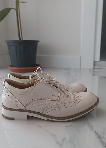 Beyaz Bağcıklı Erkek Çocuk Özel Ayakkabı - Görsel 2