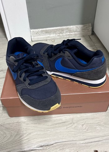 Kadın Lacivert Bağcıklı Spor Ayakkabı - Görsel 2