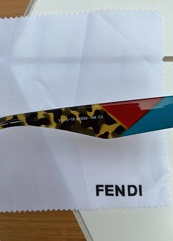  Beden kahverengi Renk Fendi kadın güneş gözlüğü 