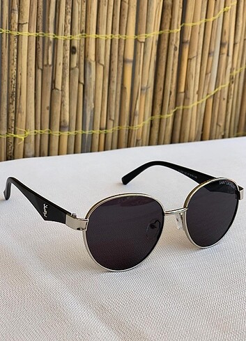 Beden Saint Laurent