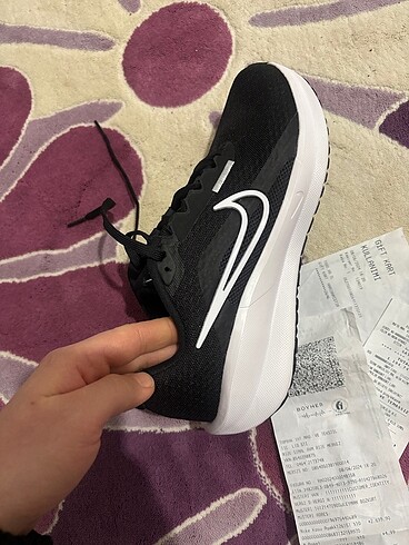 38,5 Beden siyah Renk Nike spor ayakkabı