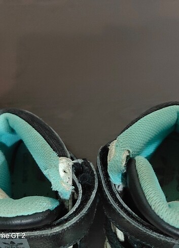 Adidas 28 umara