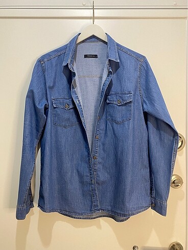 Cep Detaylı Denim Gömlek