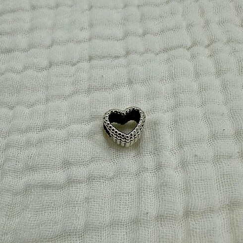 Pandora Kalp Charm