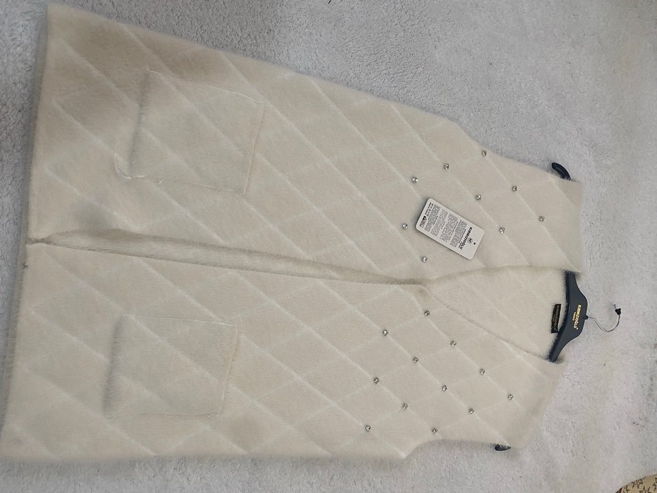 Düğmeli Beyaz Midi Yelek - Görsel 3