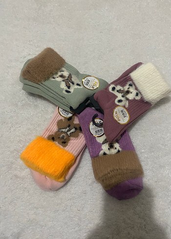 Nakışlı Pastel Renkli Yumuşak Çorap - Görsel 2