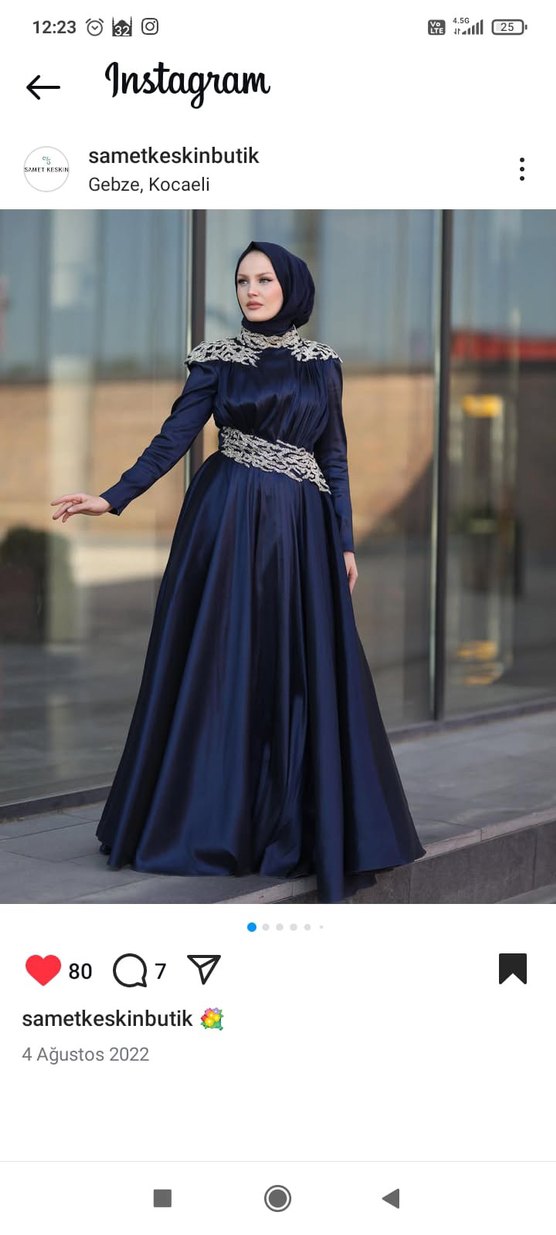 Navy İşlemeli Drapeli Uzun Abiye Elbise - Görsel 3