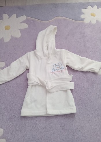 Kapüşonlu Beyaz Çocuk Bornozu - Görsel 6
