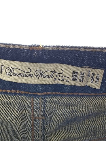 34 Beden çeşitli Renk Zara Jean / Kot Şort %70 İndirimli.