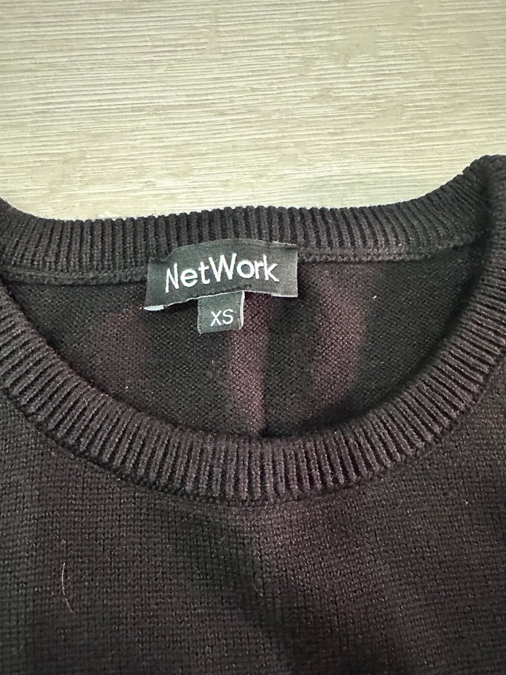 Network Siyah Çizgili Bisiklet Yaka Triko Kazak — görsel 2/3