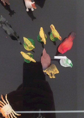 Çeşitli Renklerde Mini Hayvan Figürleri - Görsel 3