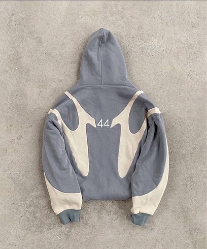 Zip hoodie bedenleri mevcuttur