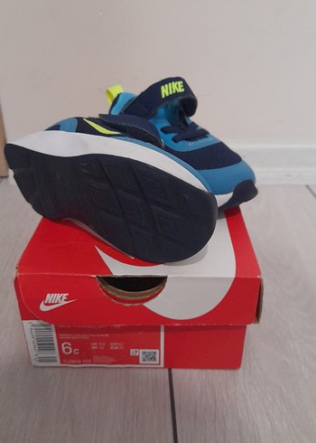 22 Beden Nike Erkek Çocuk Renkli Spor Ayakkabı
