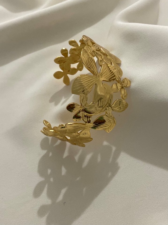 Parlak Altın Çiçek Desenli Bohem Bilezik - Görsel 4