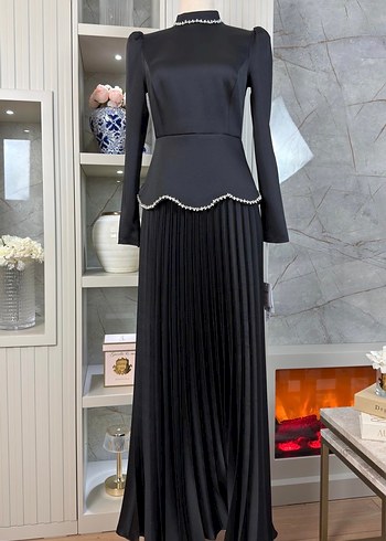 Uzun Siyah Piliseli Kadın Abiye Elbise - Görsel 2