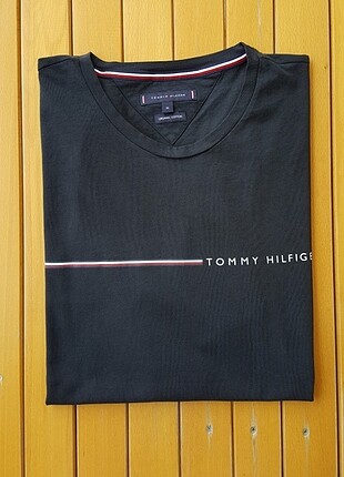 tommy hilfiger xl beden 