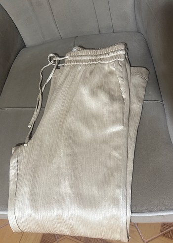Zara Buruşuk görünümlü kumaş rahat pantolon