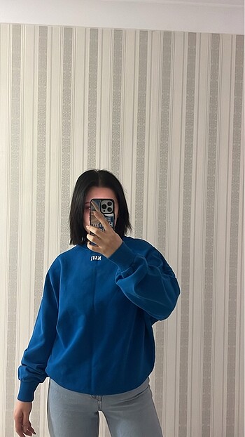 Mavi sweatshirt