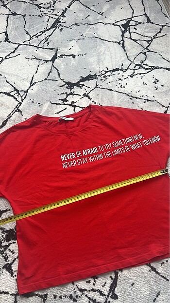 m Beden kırmızı Renk Kırmızı tshirt