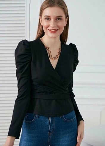Şık üst 
