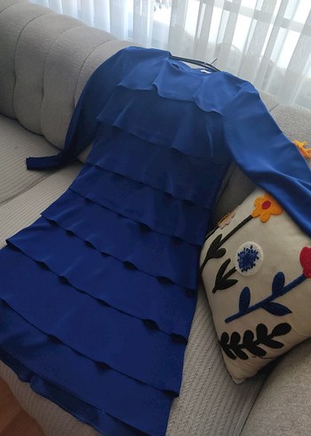 40 Beden Diger Uzun Kollu Lacivert Fırfırlı Elbise