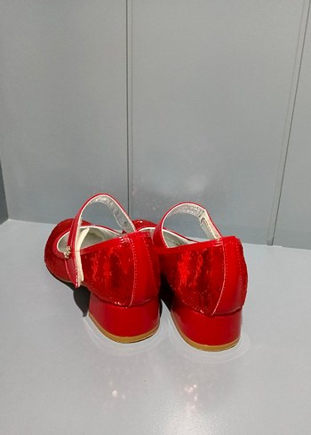 Kız Çocuk Kırmızı ayakkabı - Görsel 2