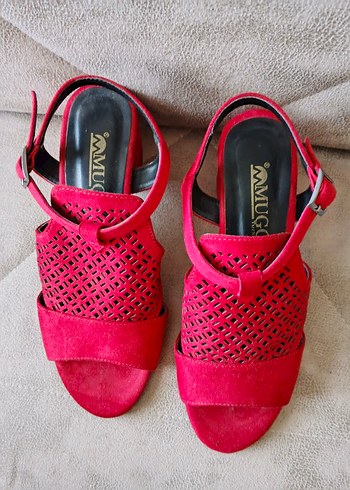 Kırmızı Tokalı Dolgu Topuklu Kadın Sandalet - Görsel 8