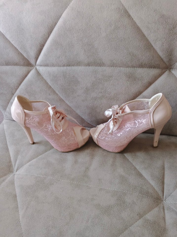 Dantel Detaylı Pembe Dolgu Topuklu Abiye Ayakkabı - Görsel 5
