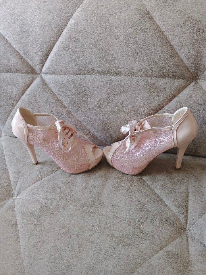 Dantel Detaylı Pembe Dolgu Topuklu Abiye Ayakkabı - Görsel 3
