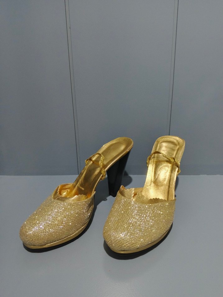 Altın Renkli  Kadın Topuklu Ayakkabı - Görsel 2