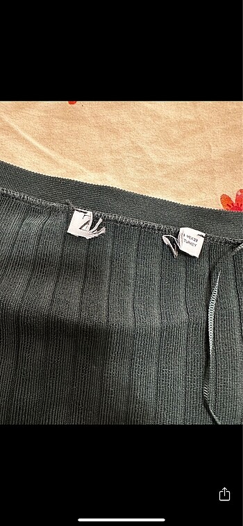m Beden Zara zümrüt yeşil taşlı hırka