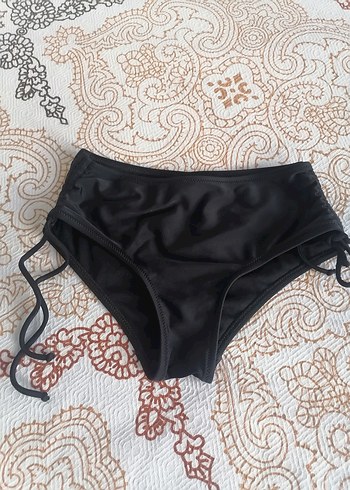 Siyah İpli Mini Bikini Altı