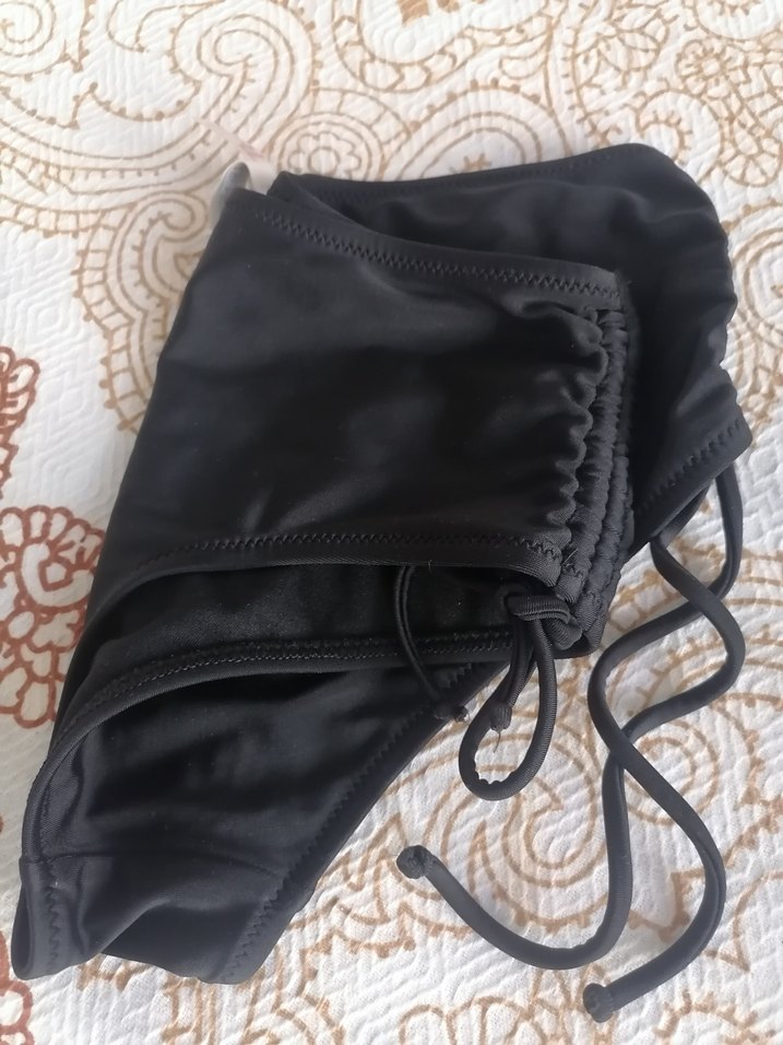 Siyah İpli Mini Bikini Altı - Görsel 4