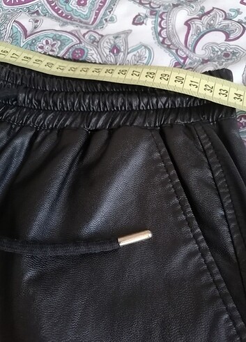 Deri görünümlü pantol - Görsel 5