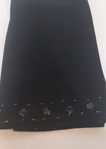 Zara pullu boncuklu şal