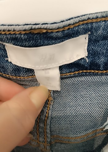 Kadın Mavi Kemerli Mini Denim Şort - Görsel 3