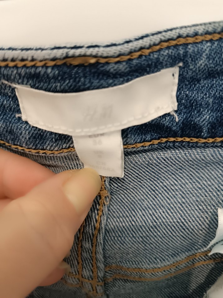 Kadın Mavi Kemerli Mini Denim Şort - Görsel 3