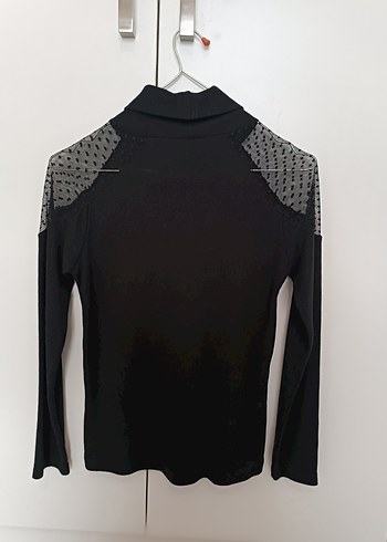 Siyah Dantel Detaylı Boğazlı Kadın Kazak - Görsel 3